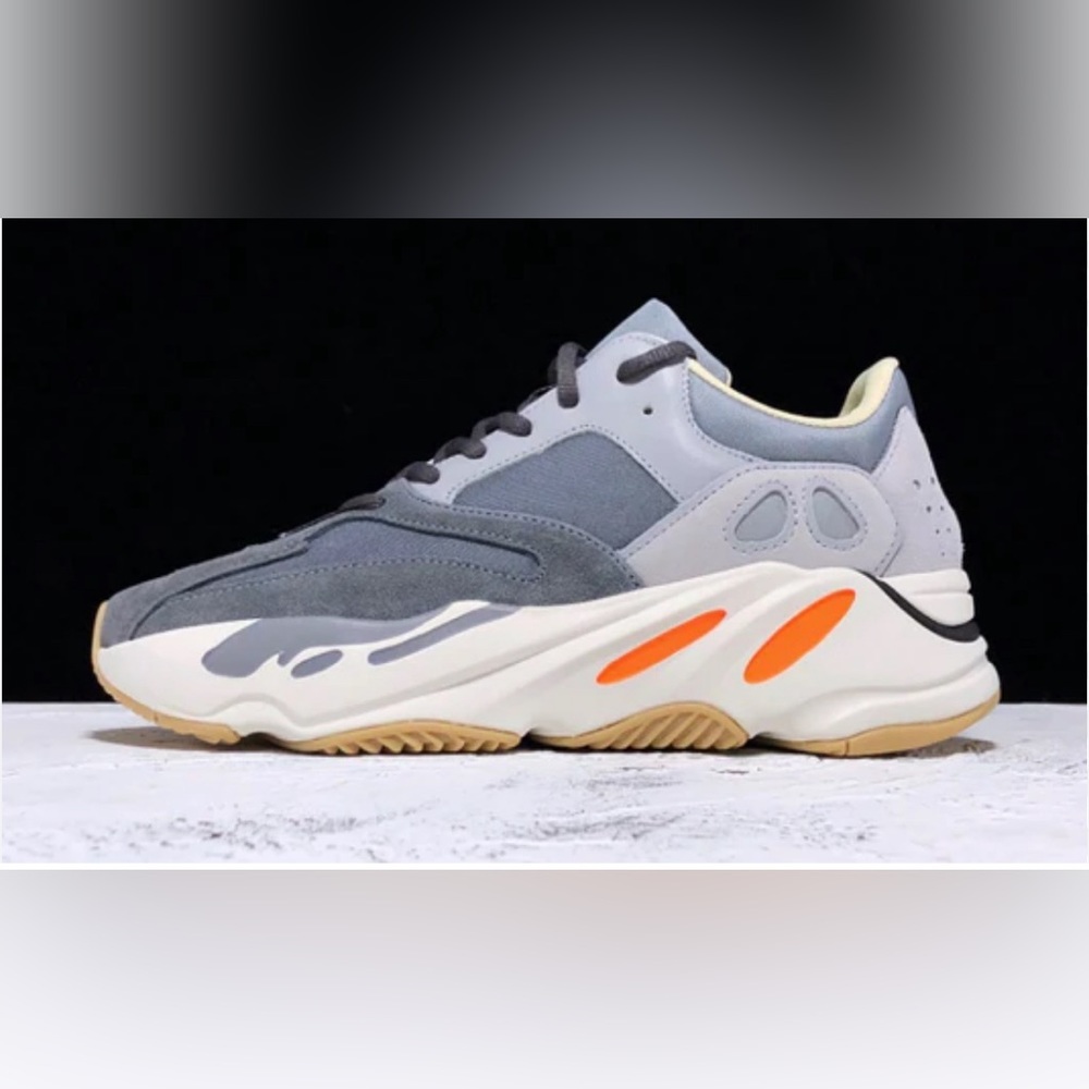 Yeezys boost 700 kids size